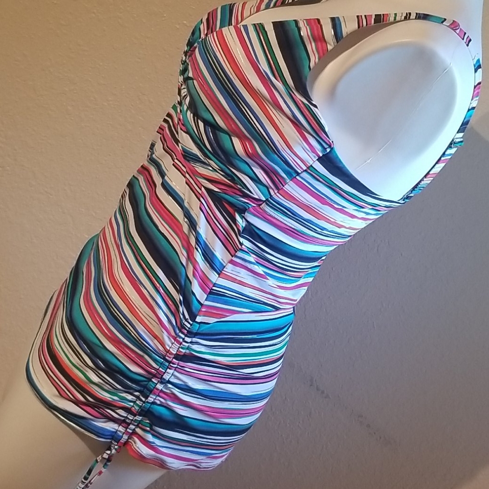 Captiva swim top 1x - Picture 2 of 11
